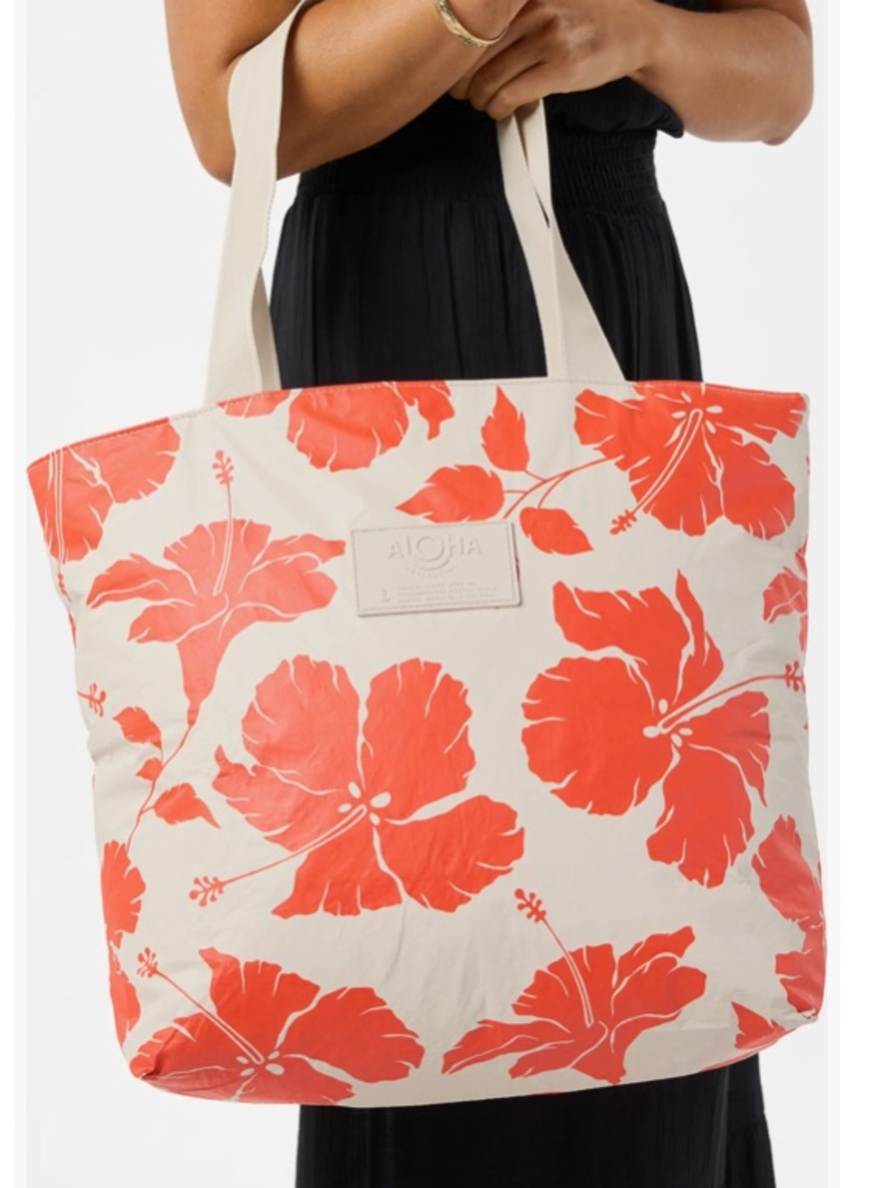 NWT Tommy Bahama ALOHA Salina Day Tripper Tote